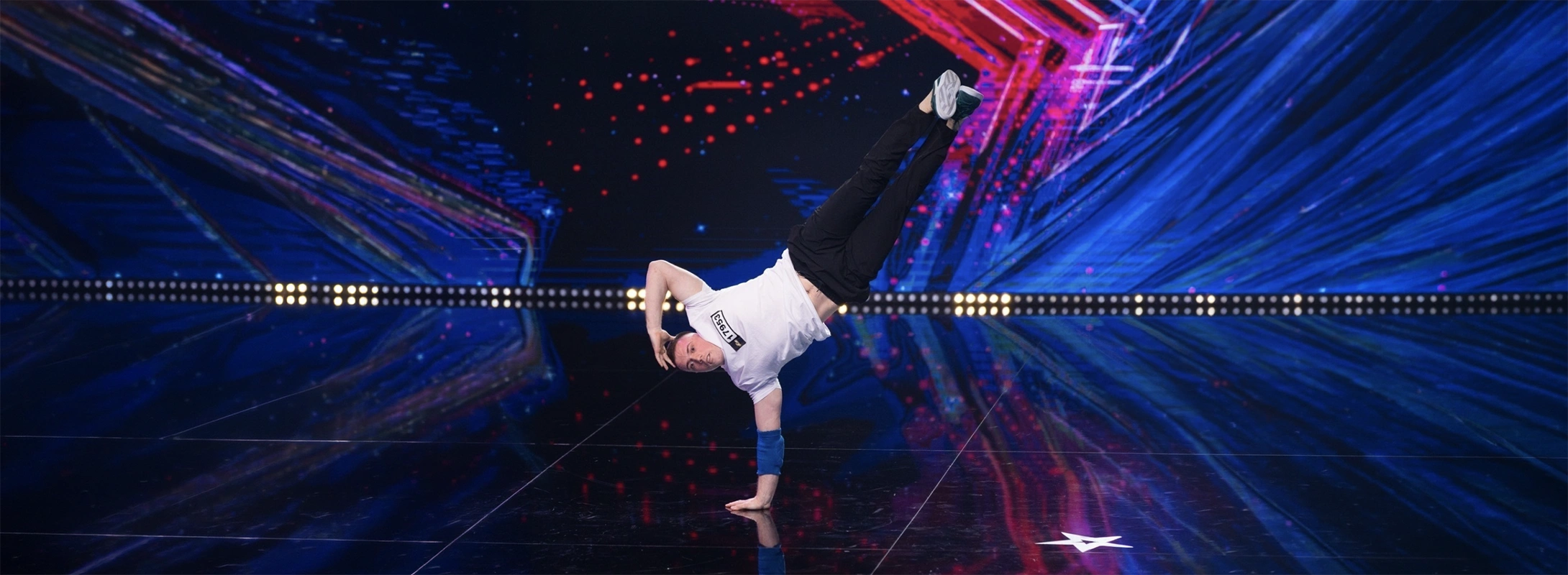 Super Talent - B-Boy Smile - Ivan Novogradec